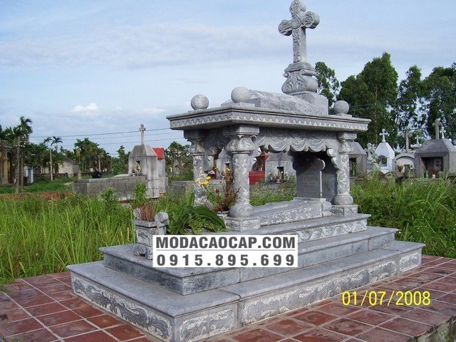 Mộ đá công giáo 7 là mẫu mộ công giáo đá đẹp
