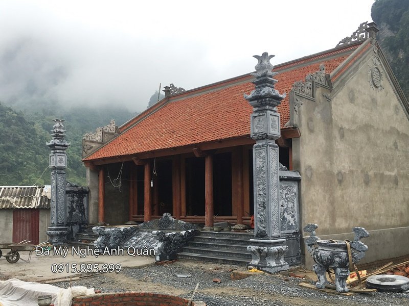 Bậc thềm đá nguyên khối của Đá mỹ nghệ Anh Quân- Uy Tín, Chất Lượng hàng đầu Việt Nam.