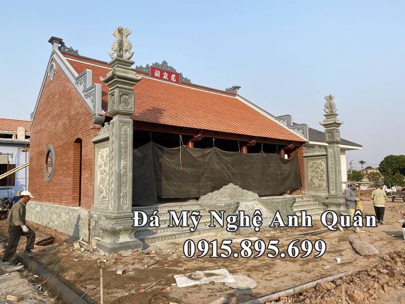 Ngoi nha tho duoc xay dung rat dang cap va nguy nga