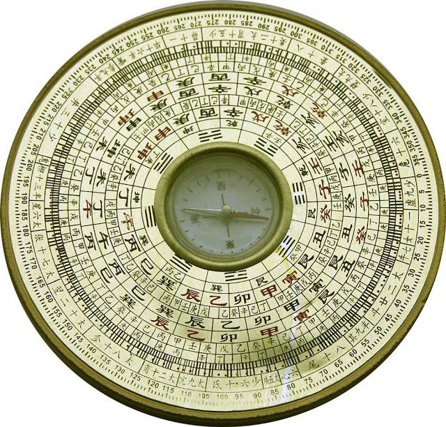 La ban phong thuy - Lang mo da Anh Quan Ninh Binh