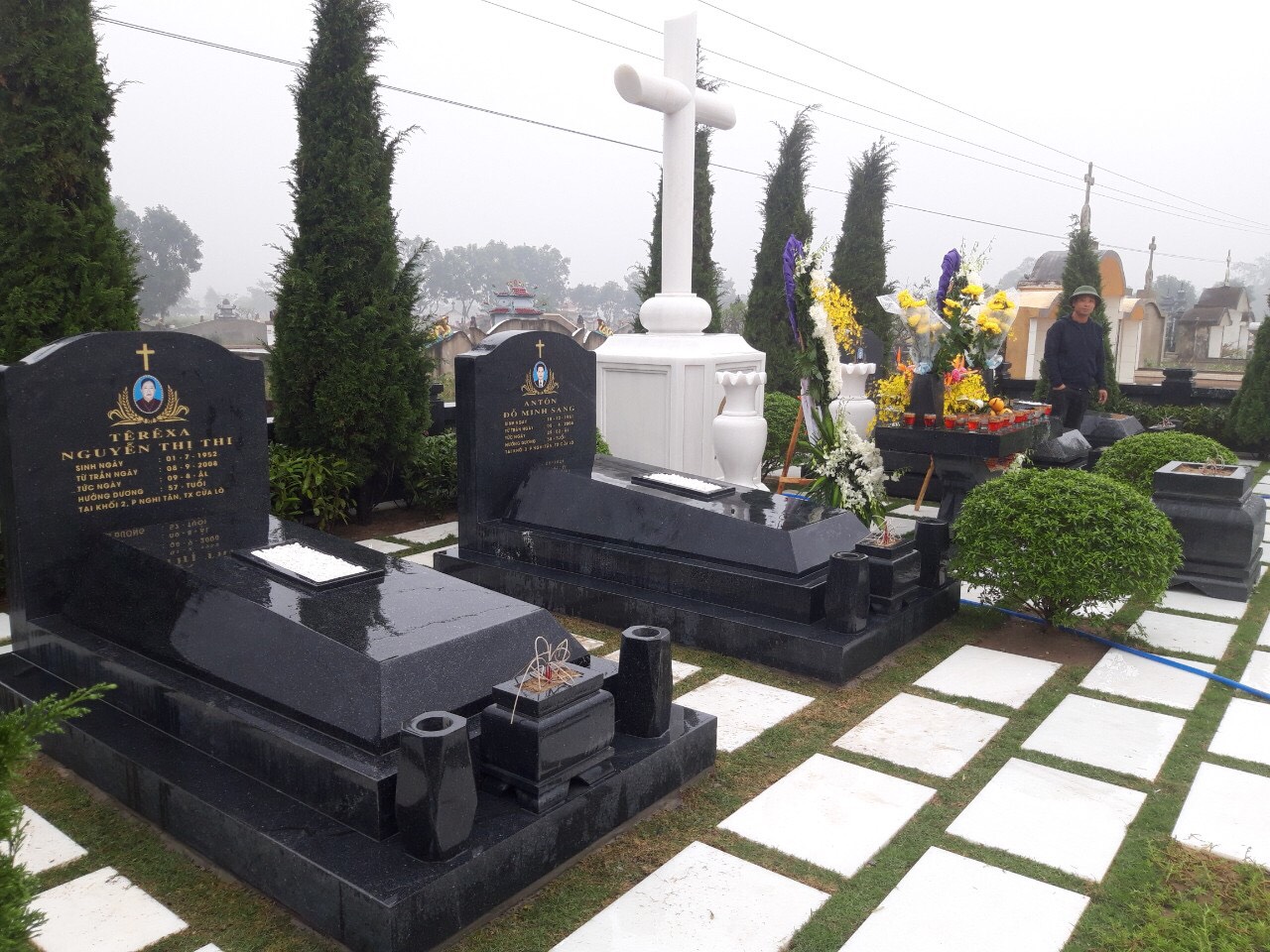 Xay Lang da cong giao - Lang mo da cong giao dep bang Da xanh reu cao cap Granite