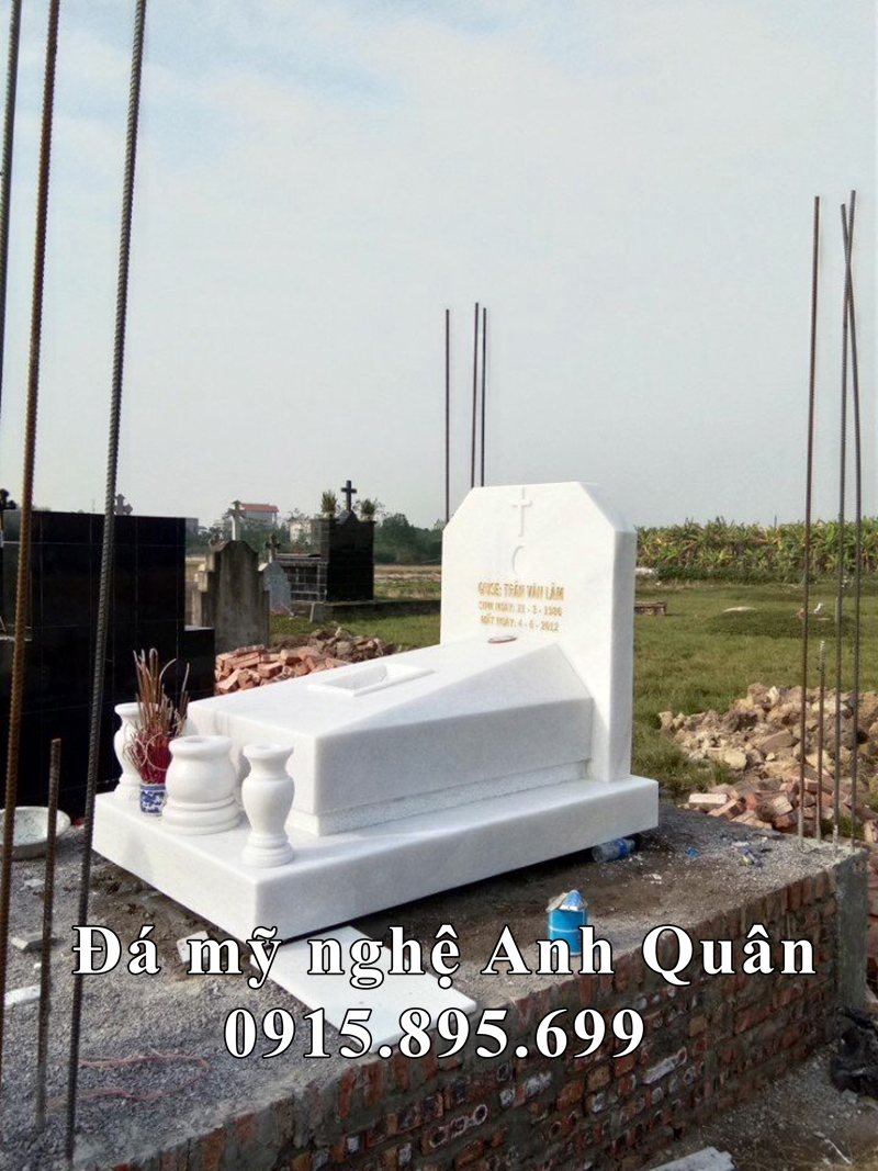 Những Mẫu Mộ đá trắng - Mộ đá tam cấp đẹp Ninh Bình 67 Mau mo da DEP bang da trang tu nhien nguyen khoi tai Ha Noi