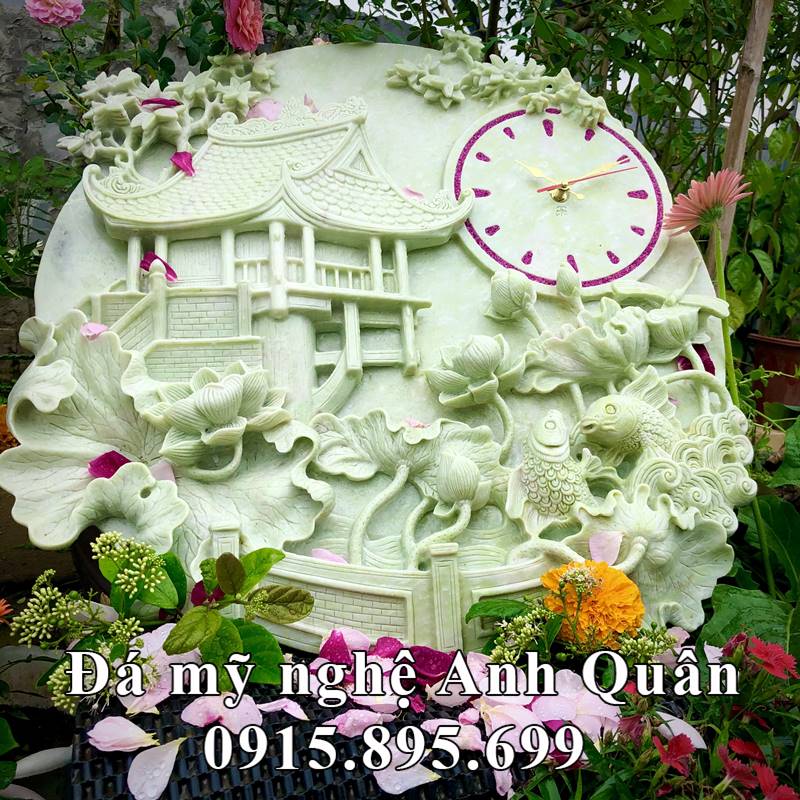 Dong ho da Chua Mot cot