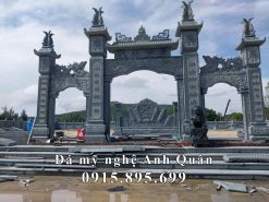 Cong da tam quan dep da xanh tu hien