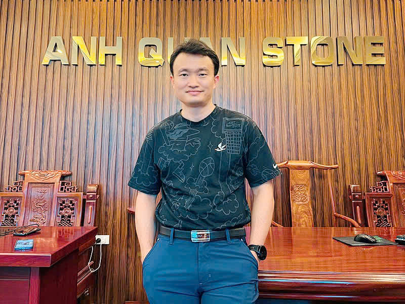 Anh-Quan-Stone.jpg
