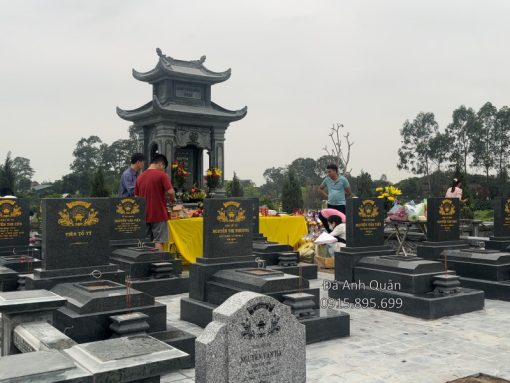 Khu-Lang-Mo-gia-toc-dep-Da-Anh-Quan.jpg