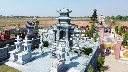Khu Lăng Mộ đá gia đình cần được bảo dưỡng, vệ sinh hàng năm.