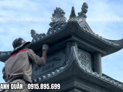 Mái Lăng thờ đá với độ dày, kích thước lớn, thiết kế giống mái chùa cổ