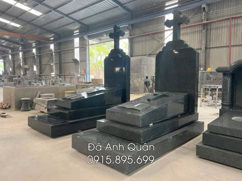 Co nen Xay Mo Cong giao bang Mo da granite khong